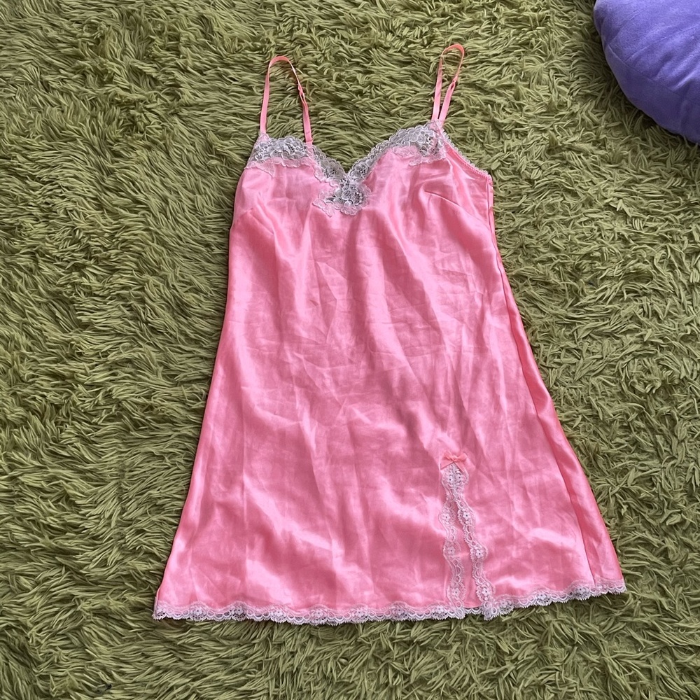 NWOT Victoria’s Secret Lace Pink Slip Dress Size S